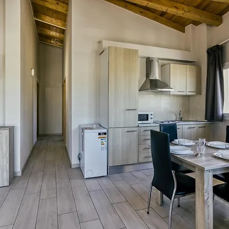 Giuliano Brava 6 Personas Apartment Empuriabrava