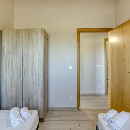 Apartment Giuliano Brava 6 Personas *